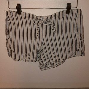 Brandy Melville Shorts (good condition)